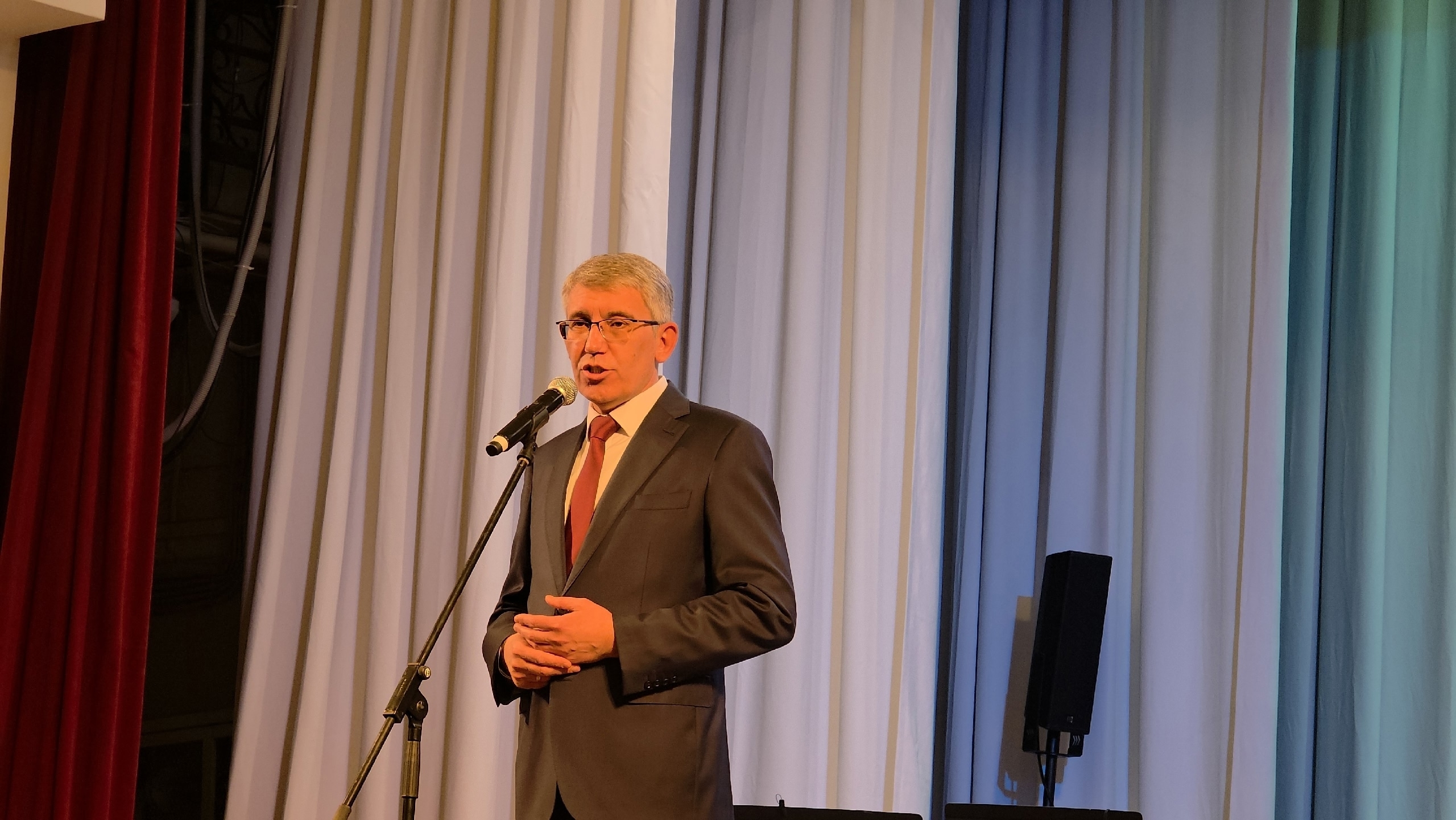 Праздничный концерт, посвящённый Международному женскому дню Праздничный концерт, посвящённый Международному женскому дню