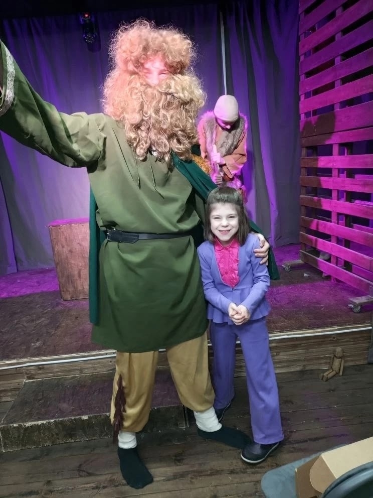 Спектакль "Роня, дочь разбойника" Спектакль "Роня, дочь разбойника"